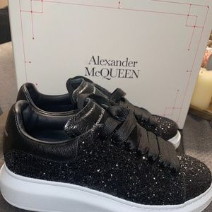 Alexander Mcqueen